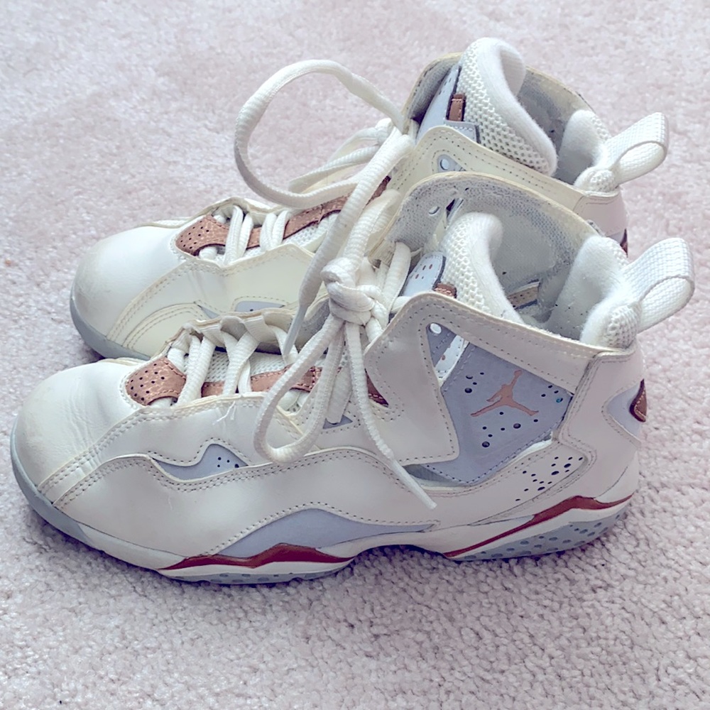 Jordan True Flight GS boys size 2 used